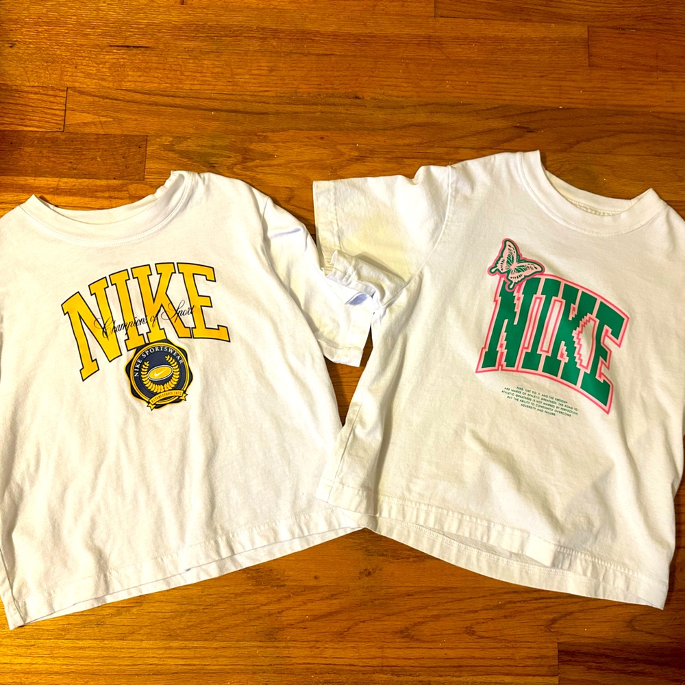 Girls Nike tees